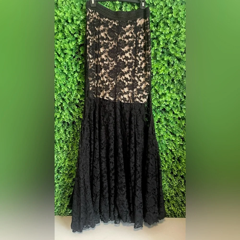 Marciano Women's Large Black Lace Maxi Mermaid Skirt - Picture 5 of 16